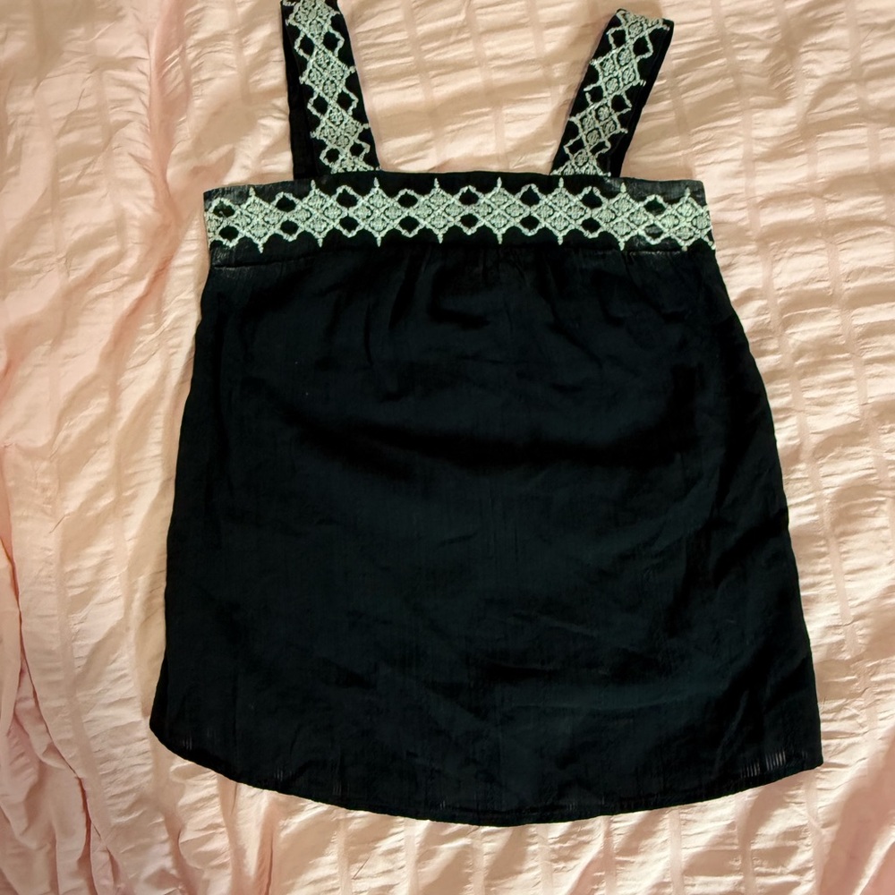 Universal Thread Black Top with White Embroidery